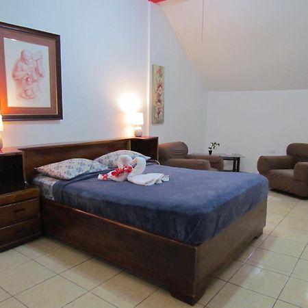 Hostel Shakti Сан-Хосе Экстерьер фото