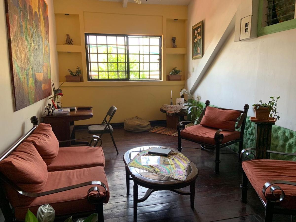 Hostel Shakti Сан-Хосе Экстерьер фото