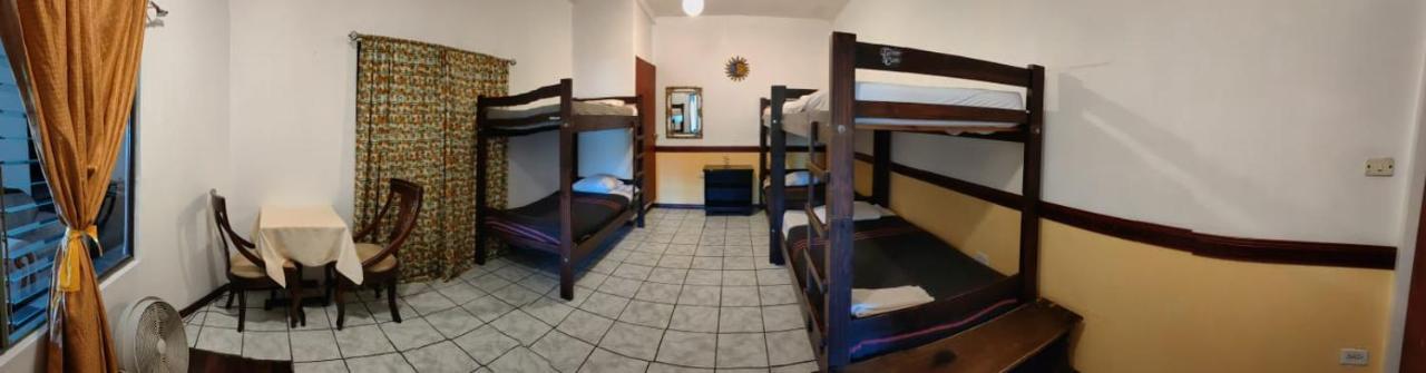 Hostel Shakti Сан-Хосе Экстерьер фото