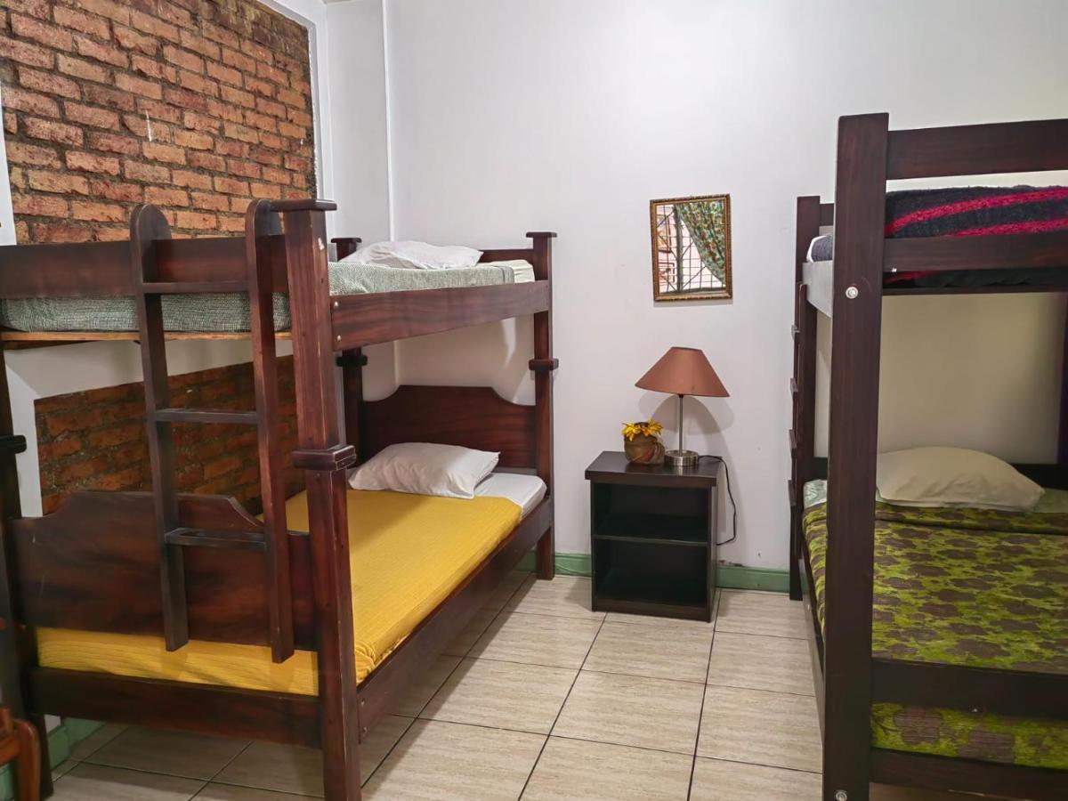 Hostel Shakti Сан-Хосе Экстерьер фото