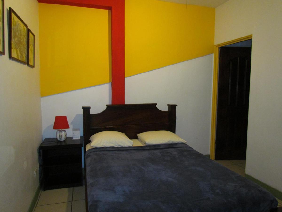 Hostel Shakti Сан-Хосе Экстерьер фото