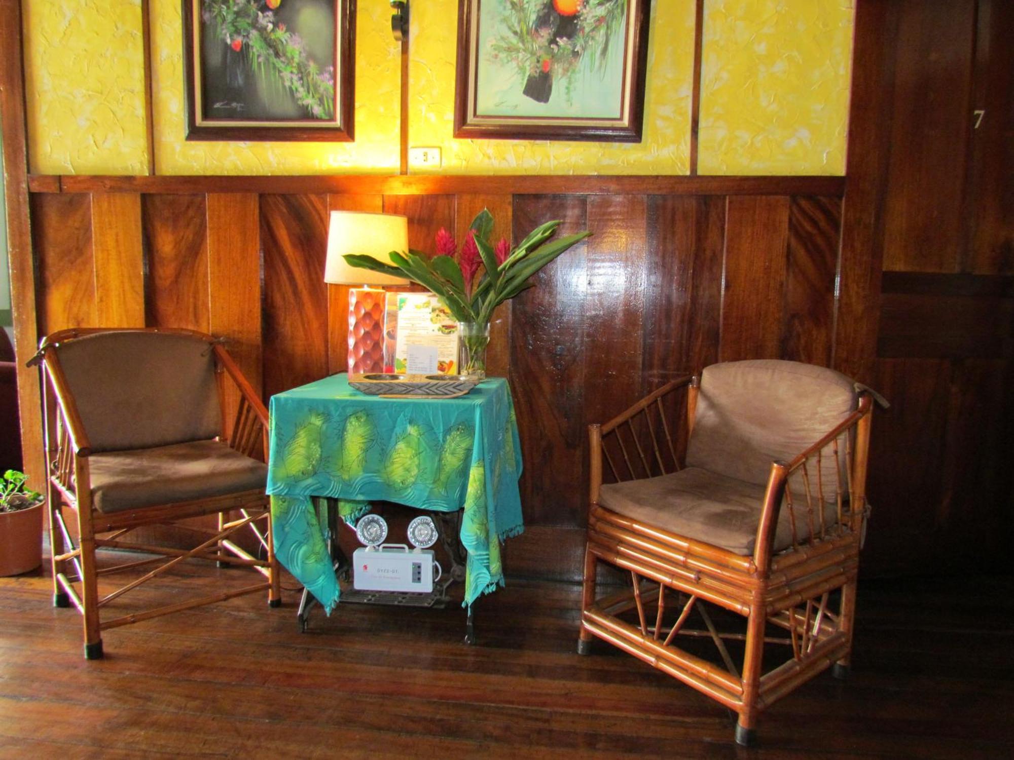 Hostel Shakti Сан-Хосе Экстерьер фото
