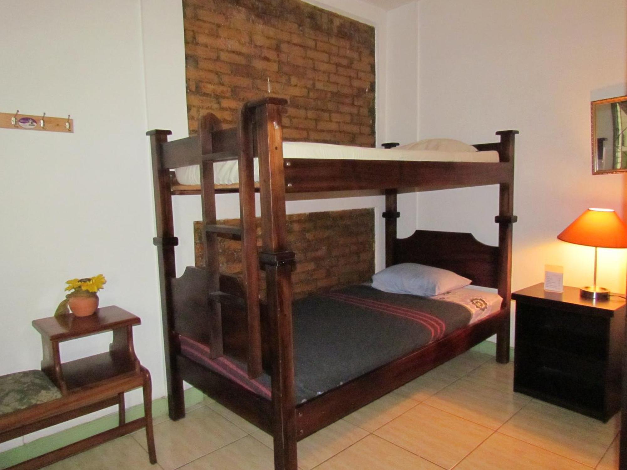 Hostel Shakti Сан-Хосе Экстерьер фото