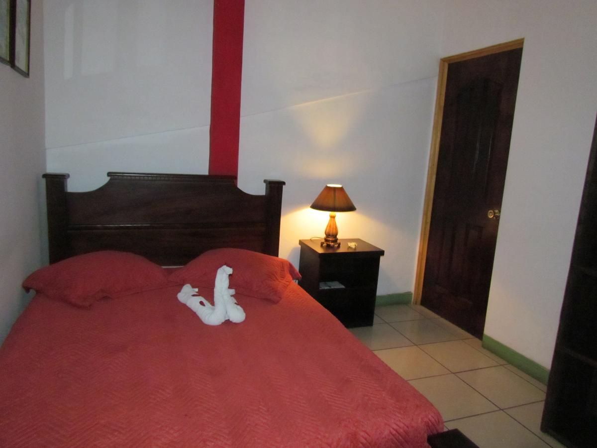Hostel Shakti Сан-Хосе Экстерьер фото