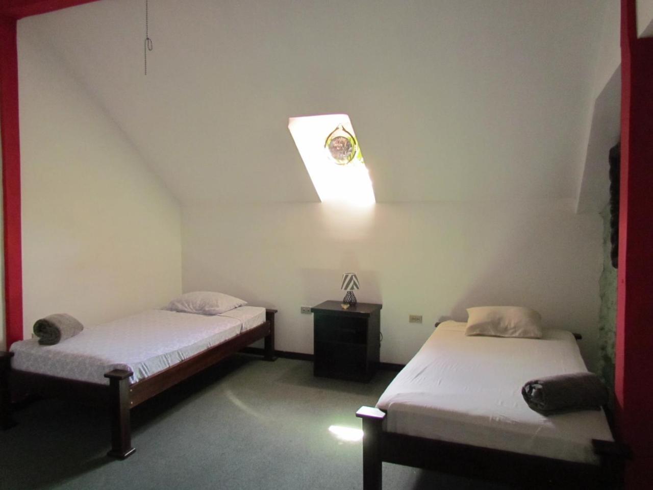 Hostel Shakti Сан-Хосе Экстерьер фото
